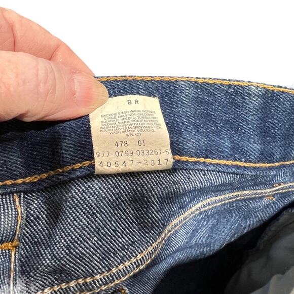 Vintage 90s Levi’s Straight Leg Jeans - Picture 4 of 4